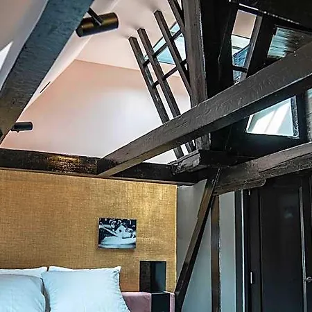Frank Since 1666 Hotell 3*
