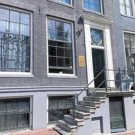 Frank Since 1666 Amsterdam