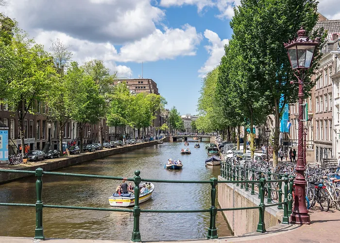 Frank Since 1666 Hotel