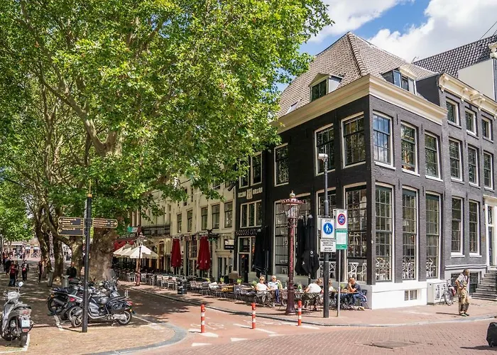 Frank Since 1666 Hotel