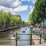 Frank Since 1666 ホテル