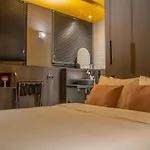 ホテル Frank Since 1666 3*