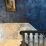 Frank Since 1666 Hotel