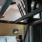 Frank Since 1666 Hotel