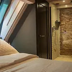 Frank Since 1666 Hotel 3*